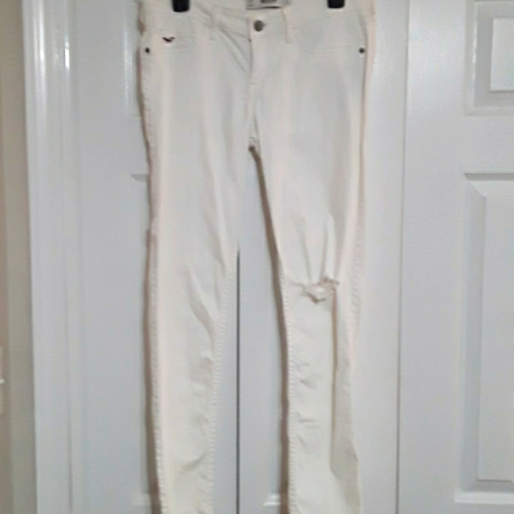 HOLLISTER DE-STRESSED JEANS